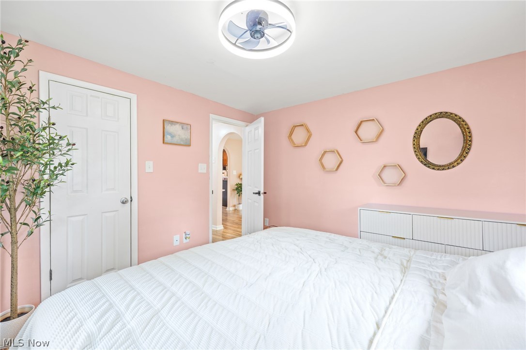 516 Franklin Avenue Barberton OH 44203