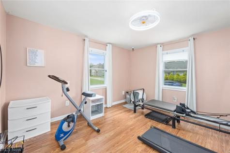 516 Franklin Avenue Barberton OH 44203