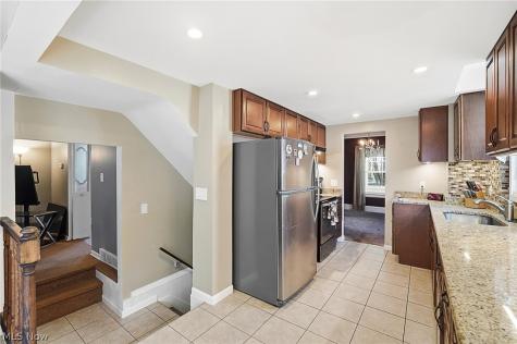 3619 W 148th Street Cleveland OH 44111