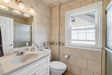 3619 W 148th Street Cleveland OH 44111