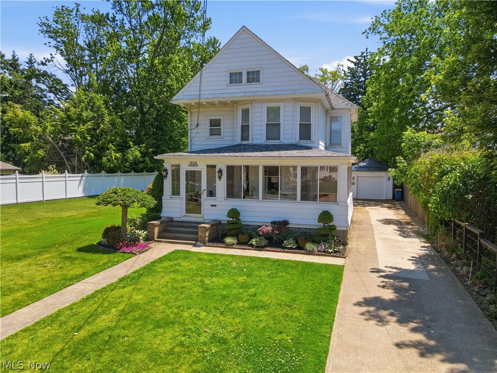 1926 Walnut Boulevard Ashtabula OH 44004