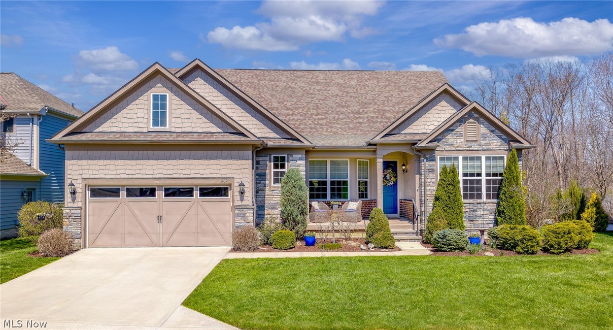 609 Burgess Circle Aurora OH 44202