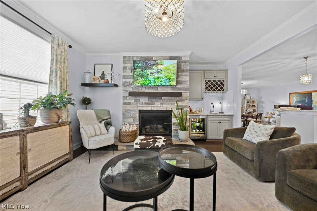 609 Burgess Circle Aurora OH 44202