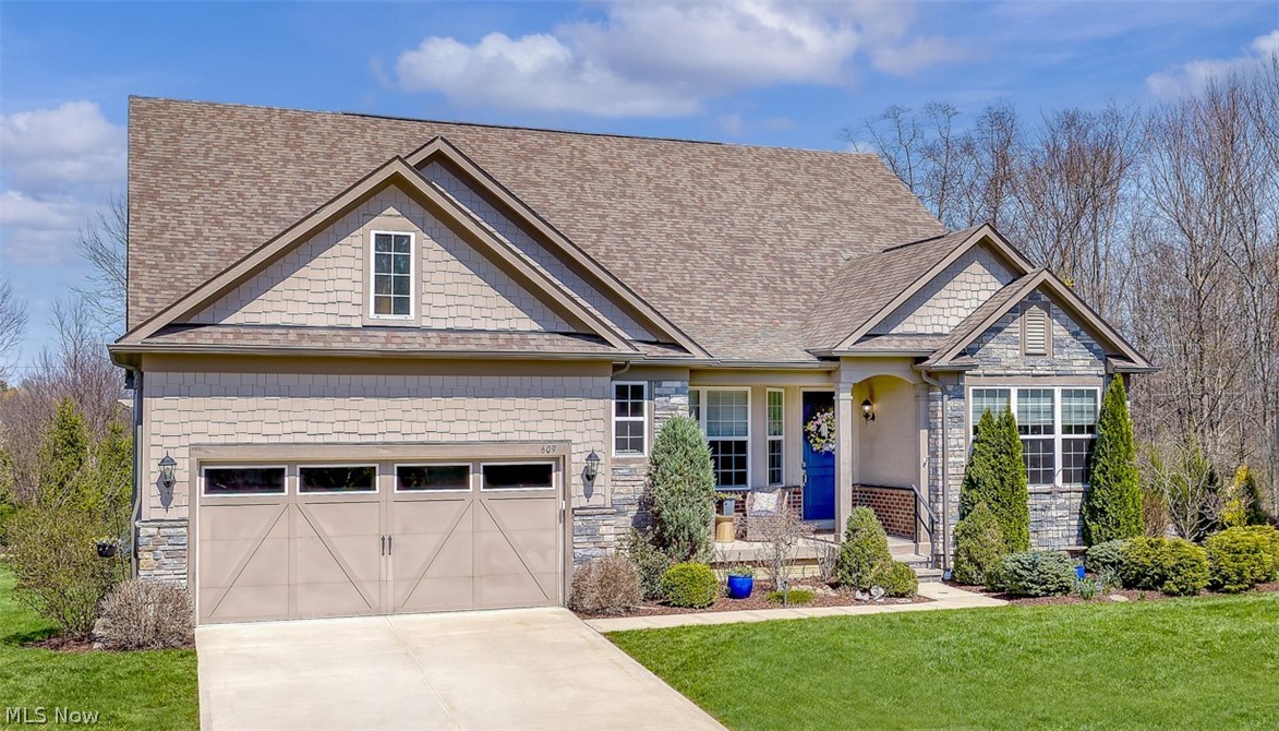 609 Burgess Circle Aurora OH 44202