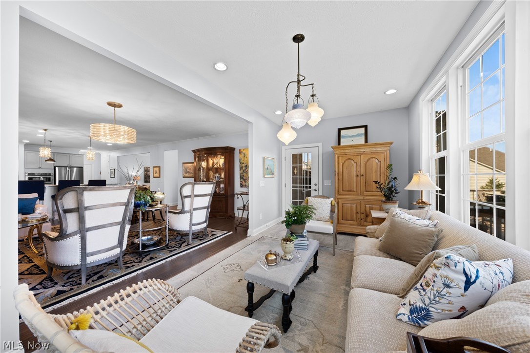 609 Burgess Circle Aurora OH 44202