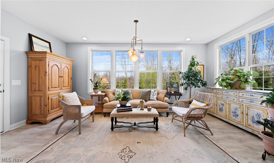 609 Burgess Circle Aurora OH 44202