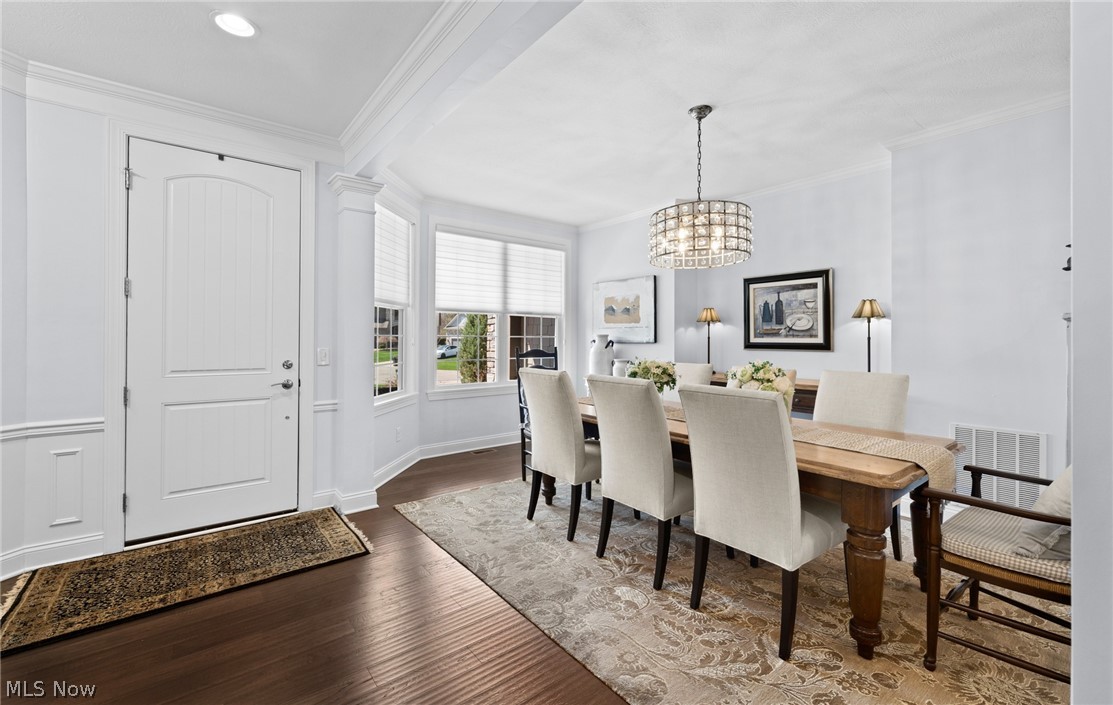 609 Burgess Circle Aurora OH 44202