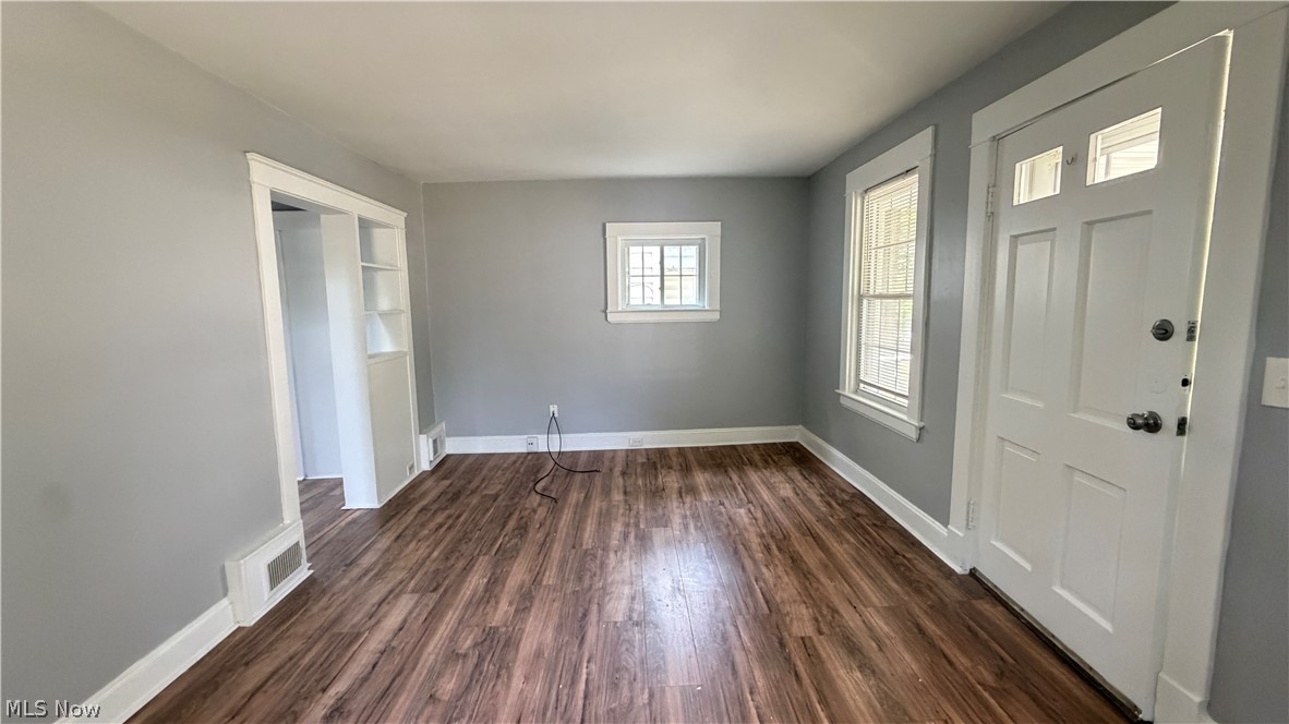 5221 Milo Avenue Maple Heights OH 44137