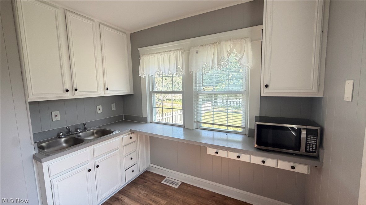 5221 Milo Avenue Maple Heights OH 44137