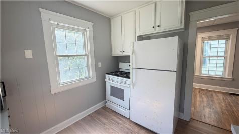 5221 Milo Avenue Maple Heights OH 44137