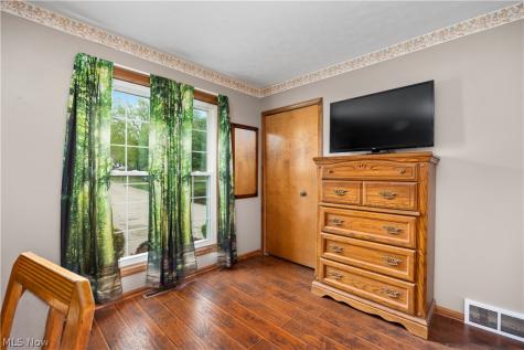 5516 Andover Drive Parma OH 44134