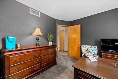 5516 Andover Drive Parma OH 44134