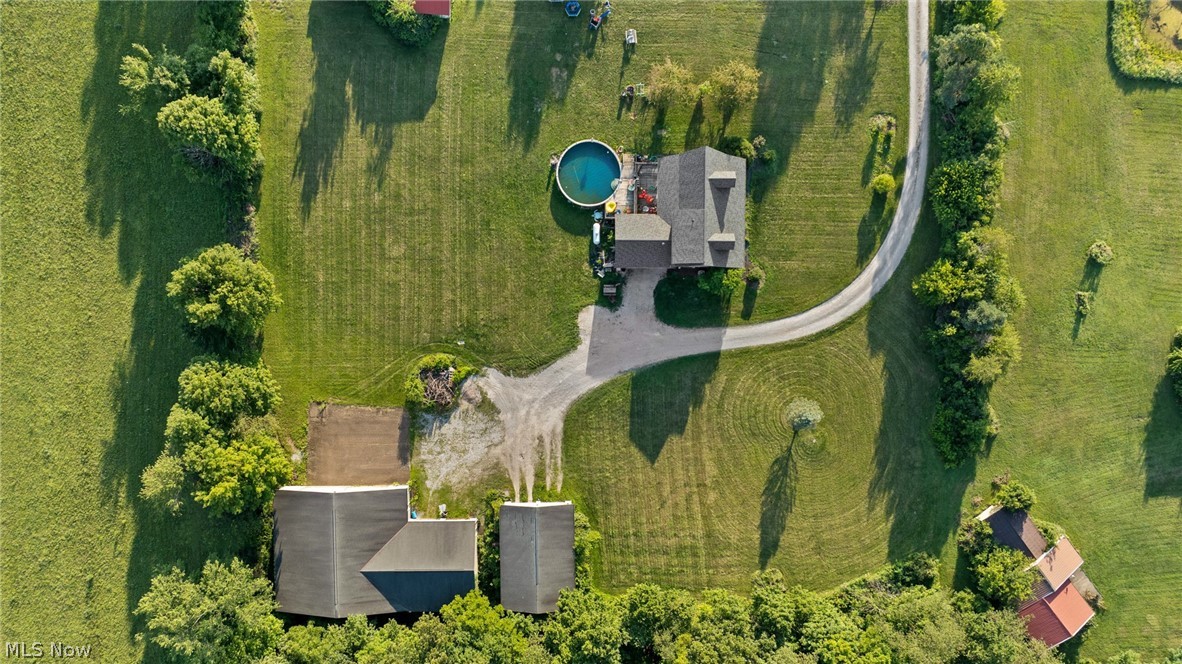 3932 Columbus Road Wooster OH 44691
