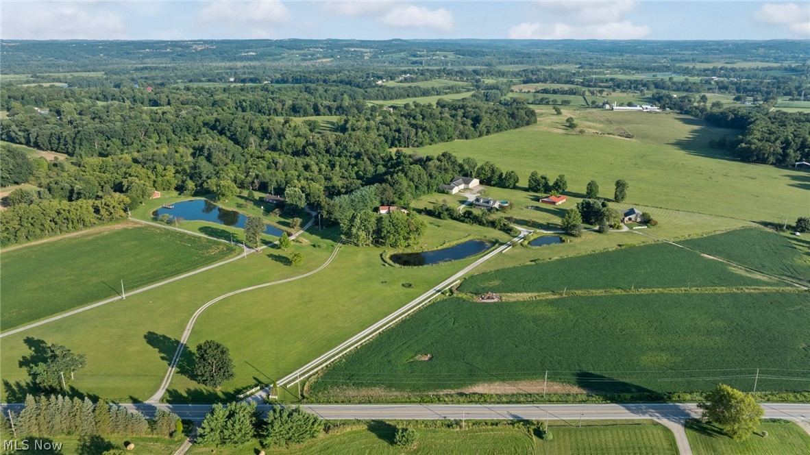 3932 Columbus Road Wooster OH 44691