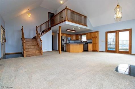 3932 Columbus Road Wooster OH 44691