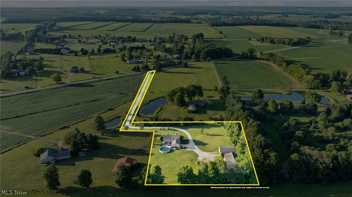 3932 Columbus Road Wooster OH 44691