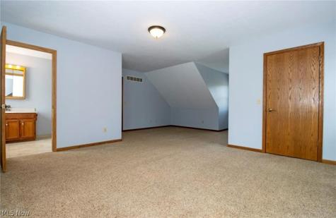 3932 Columbus Road Wooster OH 44691