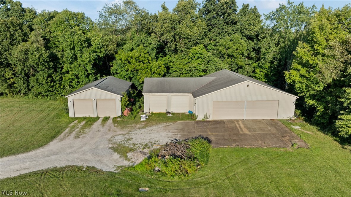 3932 Columbus Road Wooster OH 44691