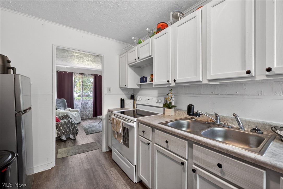 1276 Frederick Boulevard Akron OH 44320
