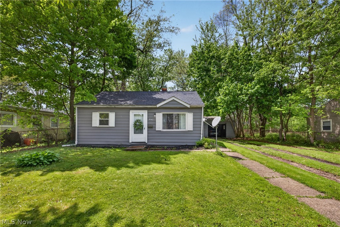 1276 Frederick Boulevard Akron OH 44320