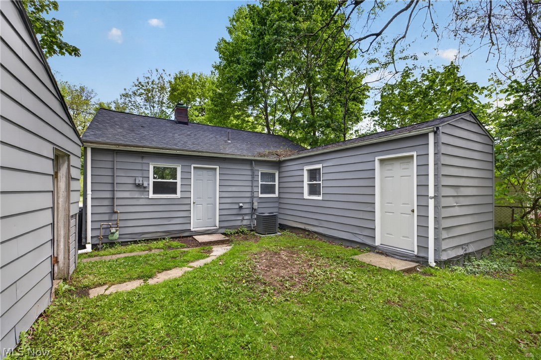 1276 Frederick Boulevard Akron OH 44320