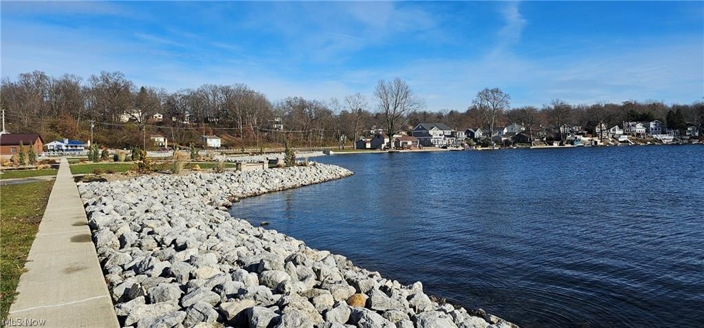 206 Lakota Avenue Portage Lakes OH 44319