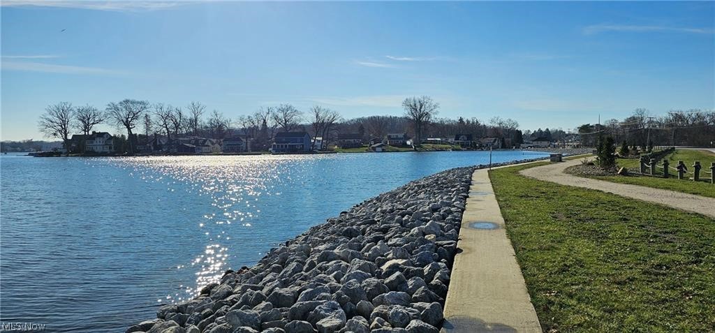 206 Lakota Avenue Portage Lakes OH 44319