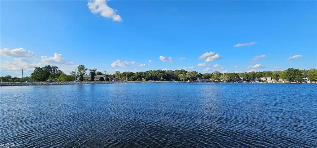 206 Lakota Avenue Portage Lakes OH 44319