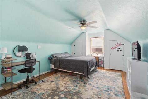 1303 Clearview Avenue Parma OH 44134