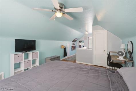 1303 Clearview Avenue Parma OH 44134