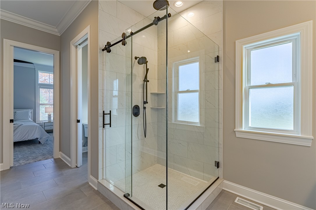 6461 N Cobblestone Road Mayfield Village OH 44143
