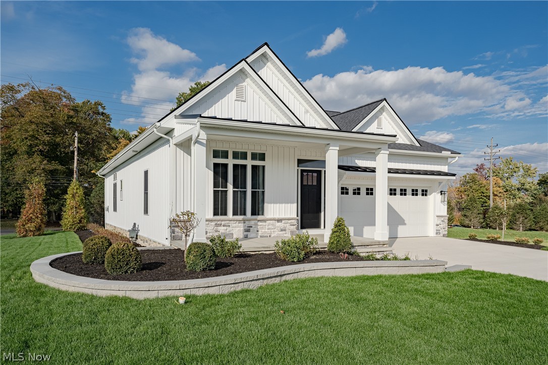 6461 N Cobblestone Road Mayfield Village OH 44143