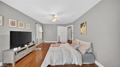 3605 Meadowbrook Boulevard University Heights OH 44118