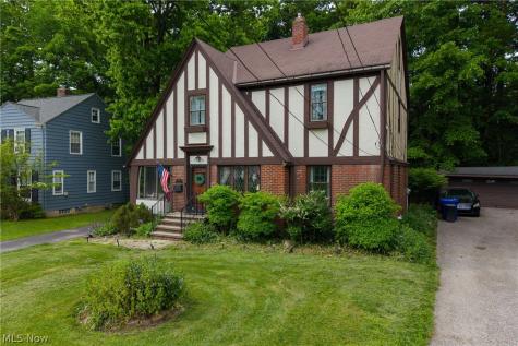 3605 Meadowbrook Boulevard University Heights OH 44118