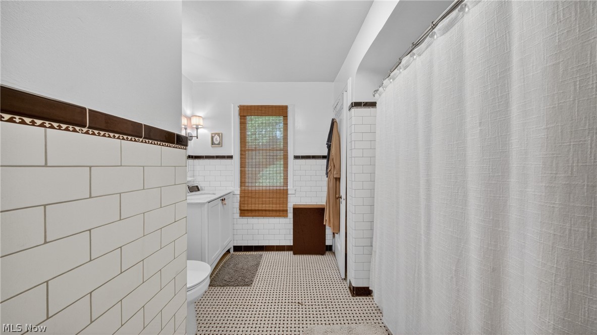 3605 Meadowbrook Boulevard University Heights OH 44118