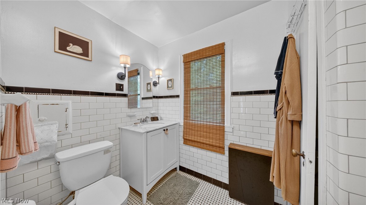 3605 Meadowbrook Boulevard University Heights OH 44118