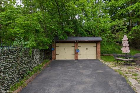 3605 Meadowbrook Boulevard University Heights OH 44118