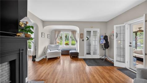 3605 Meadowbrook Boulevard University Heights OH 44118