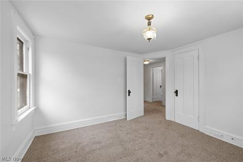 2010 E 226th Street Euclid OH 44117