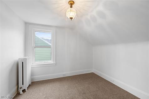 2010 E 226th Street Euclid OH 44117
