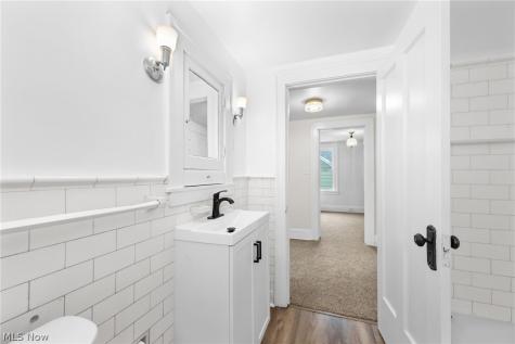 2010 E 226th Street Euclid OH 44117