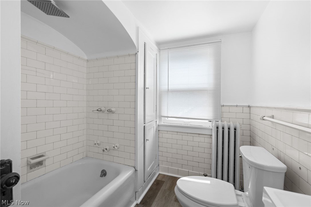 2010 E 226th Street Euclid OH 44117