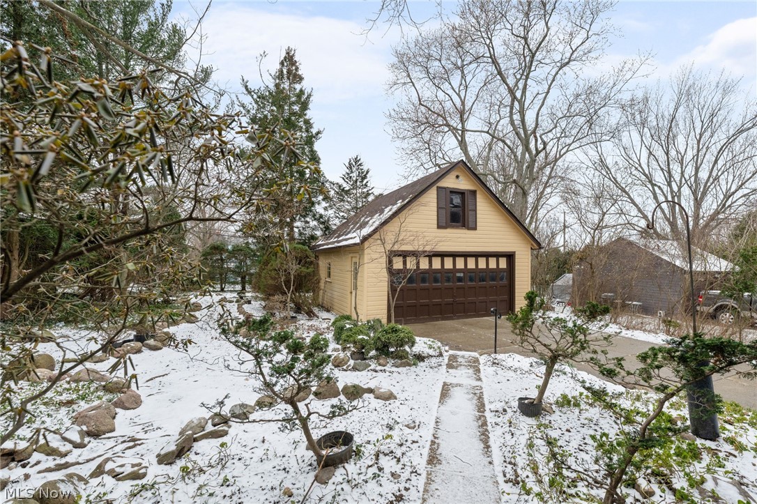 2010 E 226th Street Euclid OH 44117