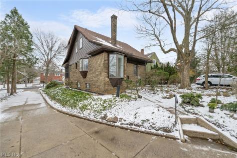 2010 E 226th Street Euclid OH 44117