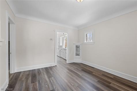 2010 E 226th Street Euclid OH 44117