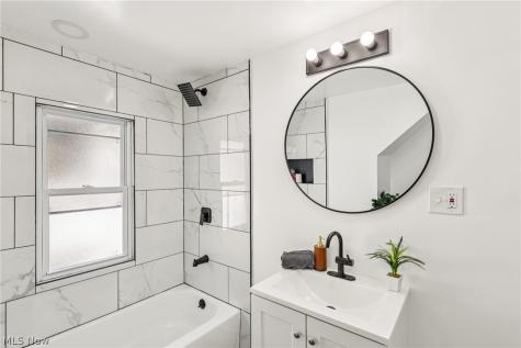 2821 E 127th Street Cleveland OH 44120