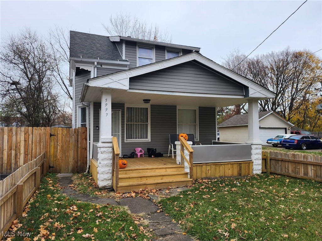 5997 Engel Avenue Cleveland OH 44127