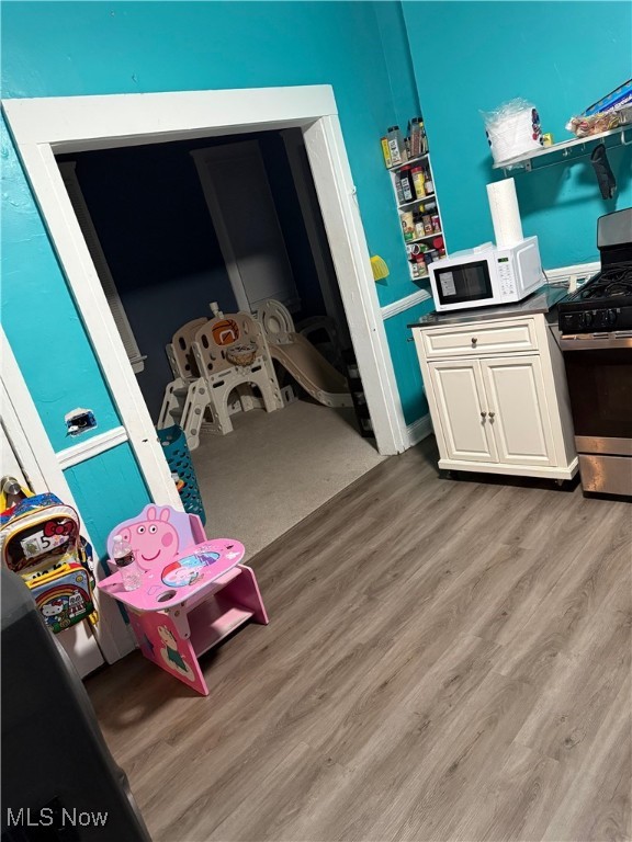 5997 Engel Avenue Cleveland OH 44127