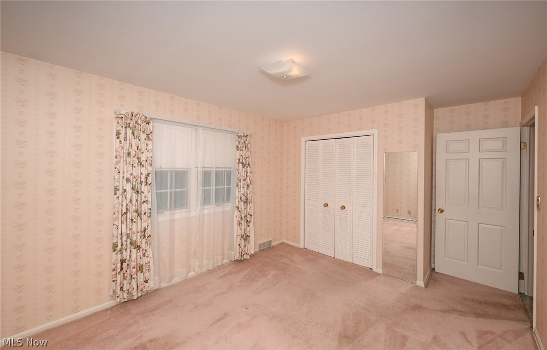 365 Sand Run Road Akron OH 44313