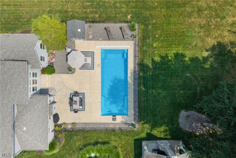 49820 Greystone Drive Amherst OH 44001